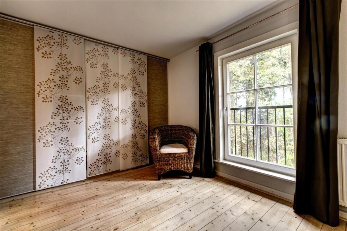 Forsthaus - Gut Thansen Soderstorf ภายนอก รูปภาพ