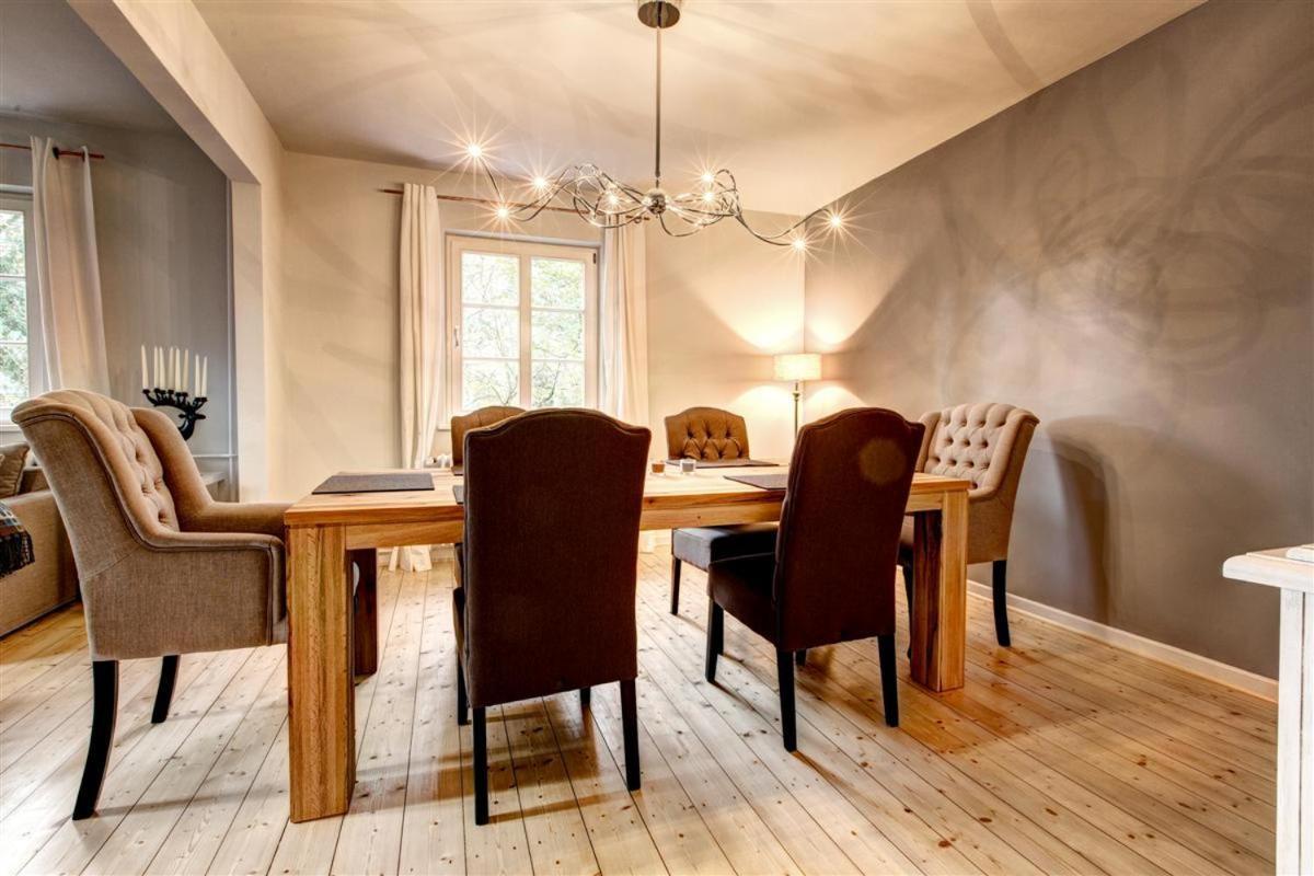 Forsthaus - Gut Thansen Soderstorf ภายนอก รูปภาพ
